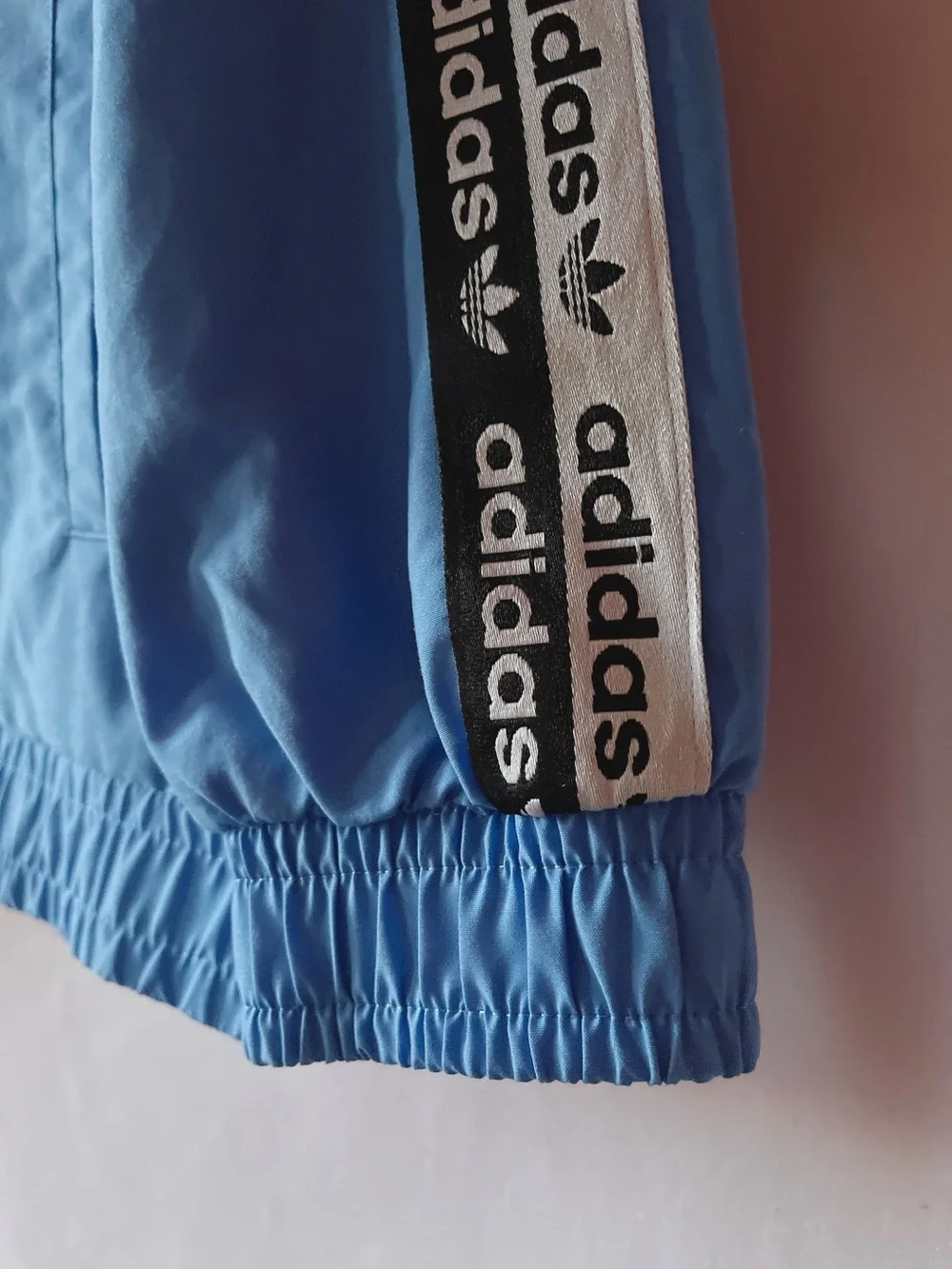 Adidas Blue Track Full Zip Jacket 🩵🔲✨